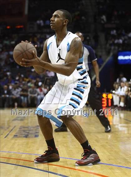 Thumbnail 3 in 2011 Jordan Brand Classic (National Game)  photogallery.