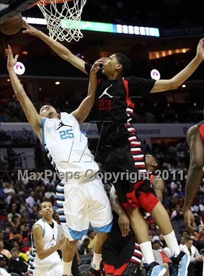 Thumbnail 3 in 2011 Jordan Brand Classic (National Game)  photogallery.