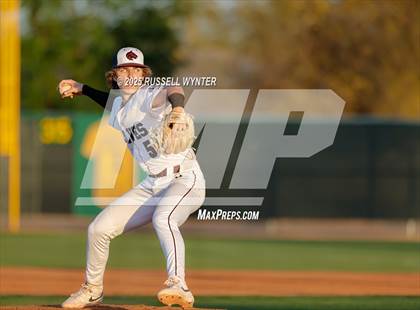 Thumbnail 3 in Desert Mountain @ Dobson photogallery.