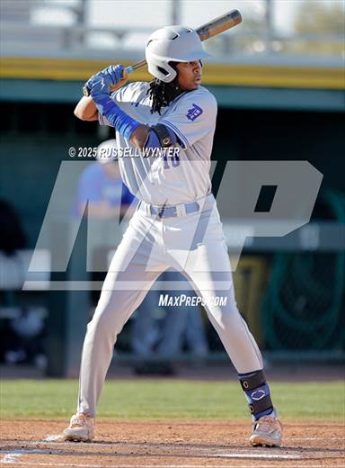 null - Photo 01