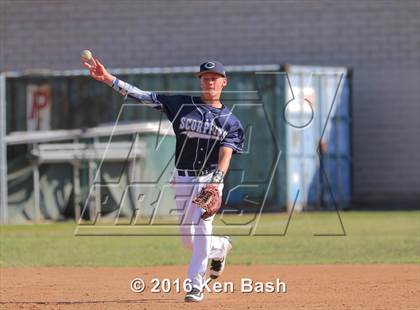 Thumbnail 2 in Oak Park @ Camarillo photogallery.