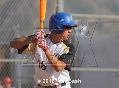Thumbnail 1 in Oak Park @ Camarillo photogallery.