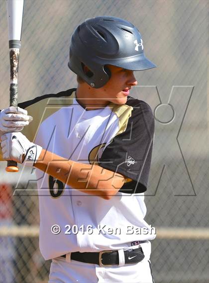 Thumbnail 3 in Oak Park @ Camarillo photogallery.