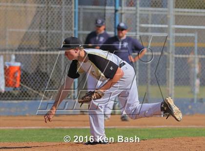Thumbnail 1 in Oak Park @ Camarillo photogallery.