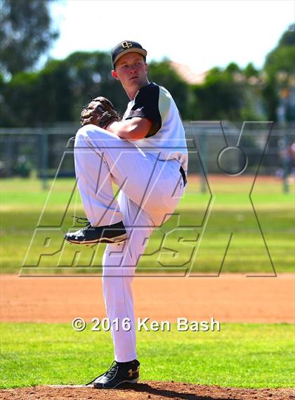 Thumbnail 1 in Oak Park @ Camarillo photogallery.