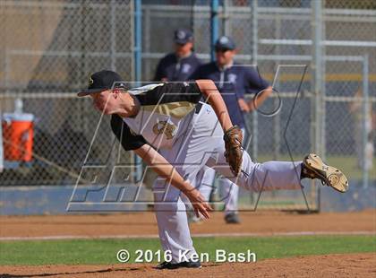Thumbnail 2 in Oak Park @ Camarillo photogallery.