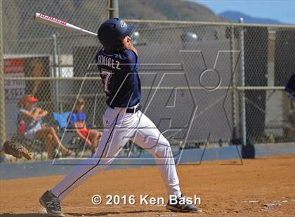 Thumbnail 2 in Oak Park @ Camarillo photogallery.