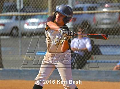 Thumbnail 1 in Oak Park @ Camarillo photogallery.