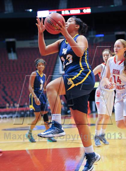 Thumbnail 1 in Flowing Wells @ Seton Catholic (AIA D2 Semifinals) photogallery.