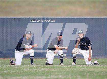 Thumbnail 3 in Del Campo @ Vista del Lago photogallery.