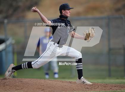 Thumbnail 3 in Del Campo @ Vista del Lago photogallery.