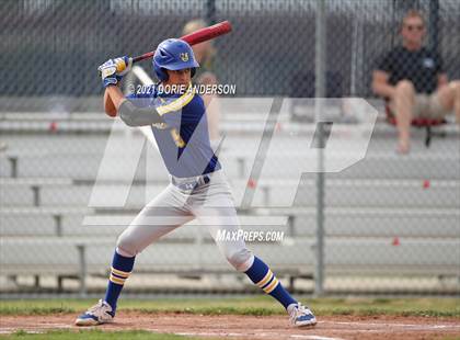 Thumbnail 2 in Del Campo @ Vista del Lago photogallery.