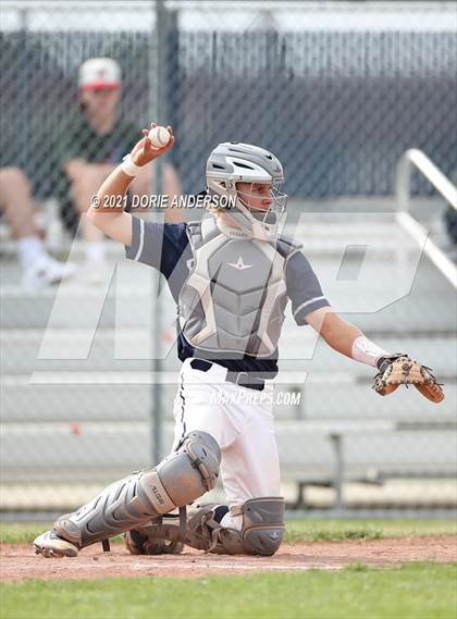 Thumbnail 1 in Del Campo @ Vista del Lago photogallery.