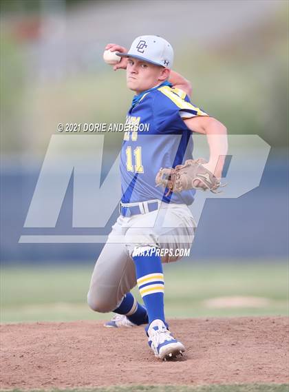 Thumbnail 2 in Del Campo @ Vista del Lago photogallery.