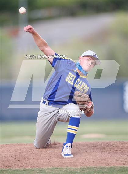 Thumbnail 3 in Del Campo @ Vista del Lago photogallery.