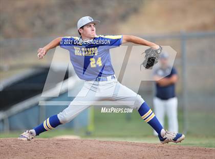 Thumbnail 1 in Del Campo @ Vista del Lago photogallery.