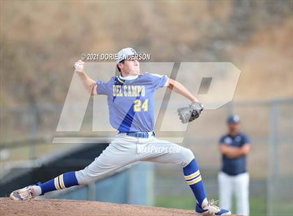 Thumbnail 1 in Del Campo @ Vista del Lago photogallery.