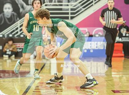 Thumbnail 2 in Gulliver Prep vs. Bishop Hendricken (Spalding Hoophall Classic) photogallery.