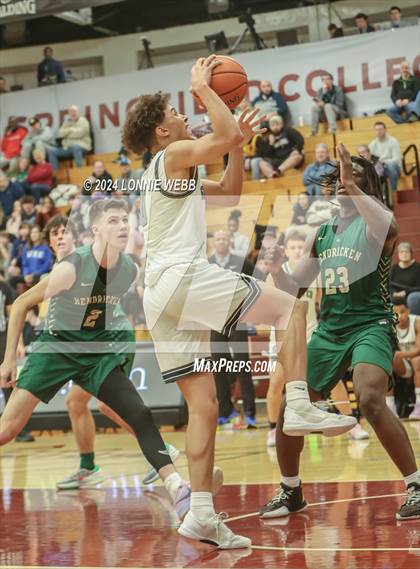 Thumbnail 2 in Gulliver Prep vs. Bishop Hendricken (Spalding Hoophall Classic) photogallery.