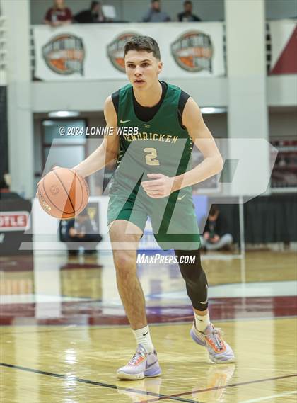 Thumbnail 2 in Gulliver Prep vs. Bishop Hendricken (Spalding Hoophall Classic) photogallery.