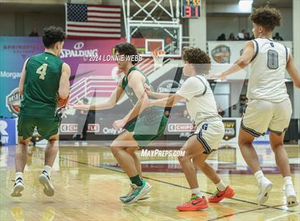 Thumbnail 2 in Gulliver Prep vs. Bishop Hendricken (Spalding Hoophall Classic) photogallery.