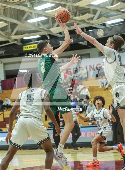 Thumbnail 1 in Gulliver Prep vs. Bishop Hendricken (Spalding Hoophall Classic) photogallery.
