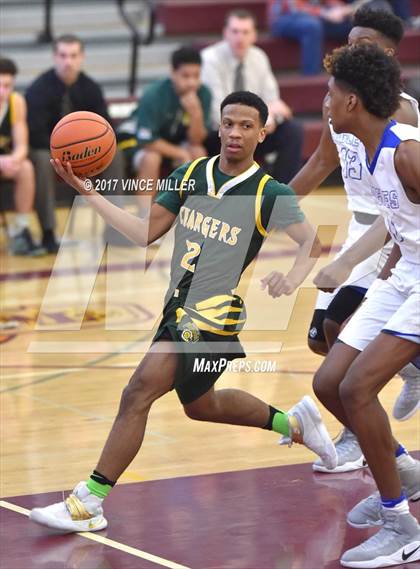 Thumbnail 2 in Federal Way vs Kentridge (WIAA District 3 Playoff) photogallery.