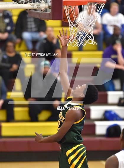 Thumbnail 2 in Federal Way vs Kentridge (WIAA District 3 Playoff) photogallery.