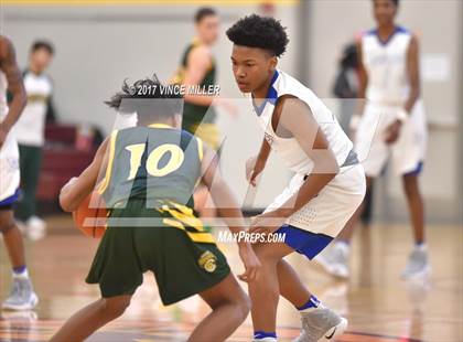 Thumbnail 3 in Federal Way vs Kentridge (WIAA District 3 Playoff) photogallery.