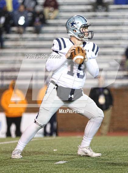 Thumbnail 2 in Farragut vs. Independence (TSSAA Division I Class 5A Final) photogallery.
