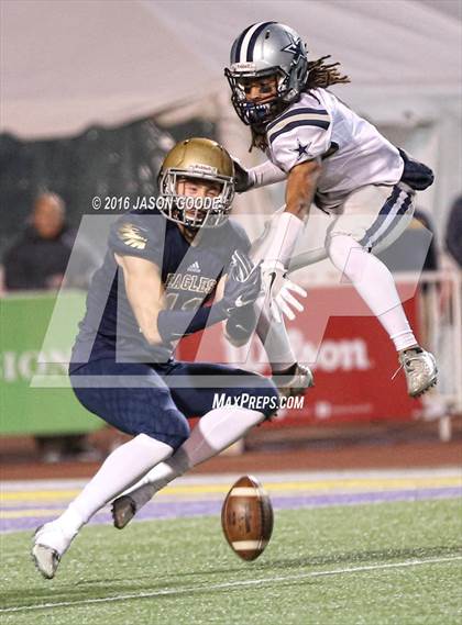 Thumbnail 1 in Farragut vs. Independence (TSSAA Division I Class 5A Final) photogallery.