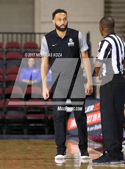 Thumbnail 1 in Woodrow Wilson vs. Centennial (Tarkanian Classic) photogallery.