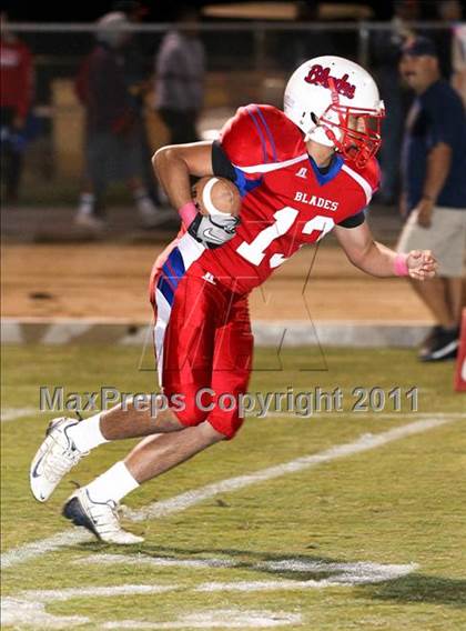 Thumbnail 3 in Taft @ East Bakersfield photogallery.