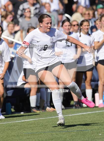 Thumbnail 3 in Farmington vs. Davis (UHSAA 6A Final) photogallery.