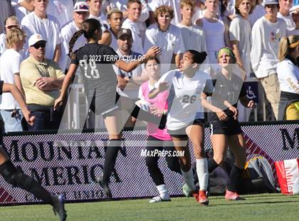 Thumbnail 3 in Farmington vs. Davis (UHSAA 6A Final) photogallery.