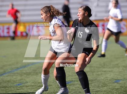 Thumbnail 3 in Farmington vs. Davis (UHSAA 6A Final) photogallery.