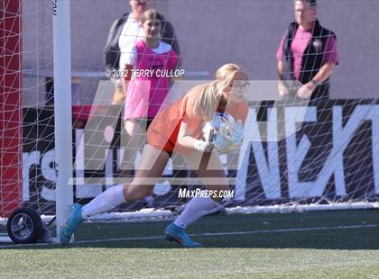 Thumbnail 1 in Farmington vs. Davis (UHSAA 6A Final) photogallery.