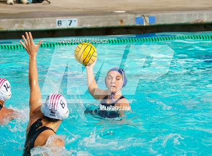 Thumbnail 1 in Newport Harbor vs Oaks Christian (Bill Barnett Holiday Cup) photogallery.
