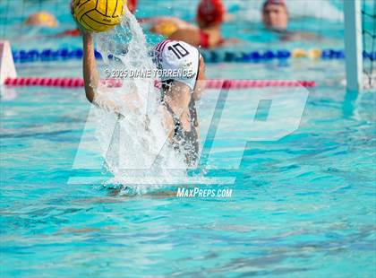 Thumbnail 1 in Newport Harbor vs Oaks Christian (Bill Barnett Holiday Cup) photogallery.