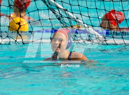 Thumbnail 2 in Newport Harbor vs Oaks Christian (Bill Barnett Holiday Cup) photogallery.