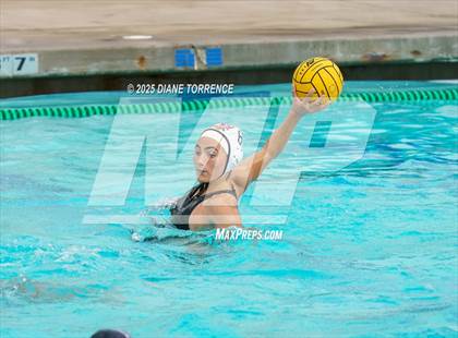 Thumbnail 1 in Newport Harbor vs Oaks Christian (Bill Barnett Holiday Cup) photogallery.