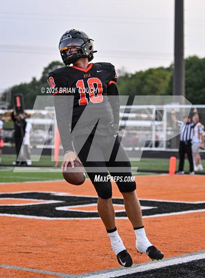 Thumbnail 2 in Cooper vs Ryle photogallery.