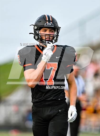 Thumbnail 3 in Cooper vs Ryle photogallery.