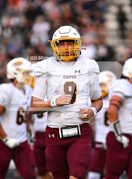 Thumbnail 3 in Cooper vs Ryle photogallery.