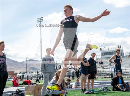 Thumbnail 2 in Mountain Valley Invitational photogallery.