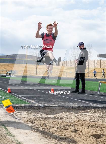 Thumbnail 2 in Mountain Valley Invitational photogallery.