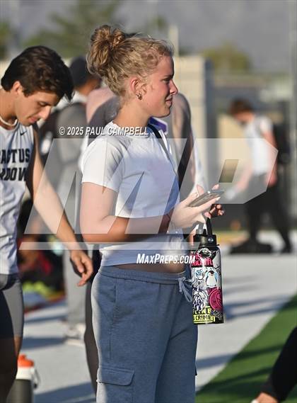 Thumbnail 1 in Northeast Valley Invitational (Distance Events) photogallery.