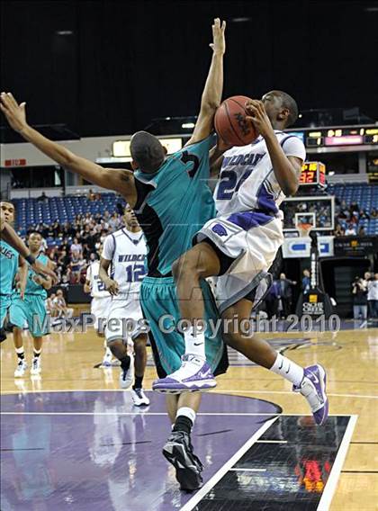 Thumbnail 2 in Franklin vs. Sheldon (CIF SJS D1 Final) photogallery.