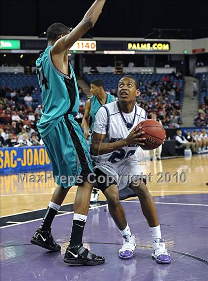 Thumbnail 3 in Franklin vs. Sheldon (CIF SJS D1 Final) photogallery.
