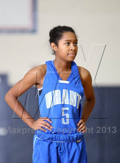 Thumbnail 3 in Grant vs. Glencoe (Nike Interstate Shootout) photogallery.